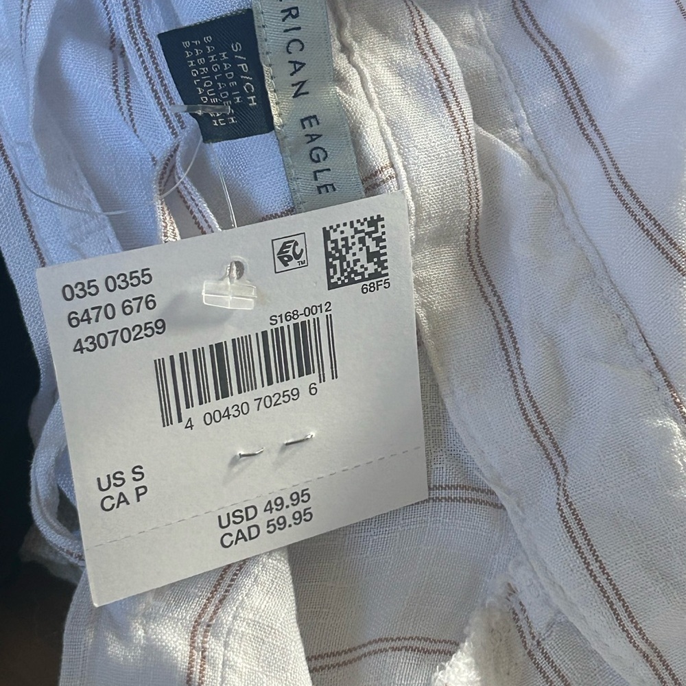 NWT AE White Striped Button Down Shirt - Picture 7 of 7